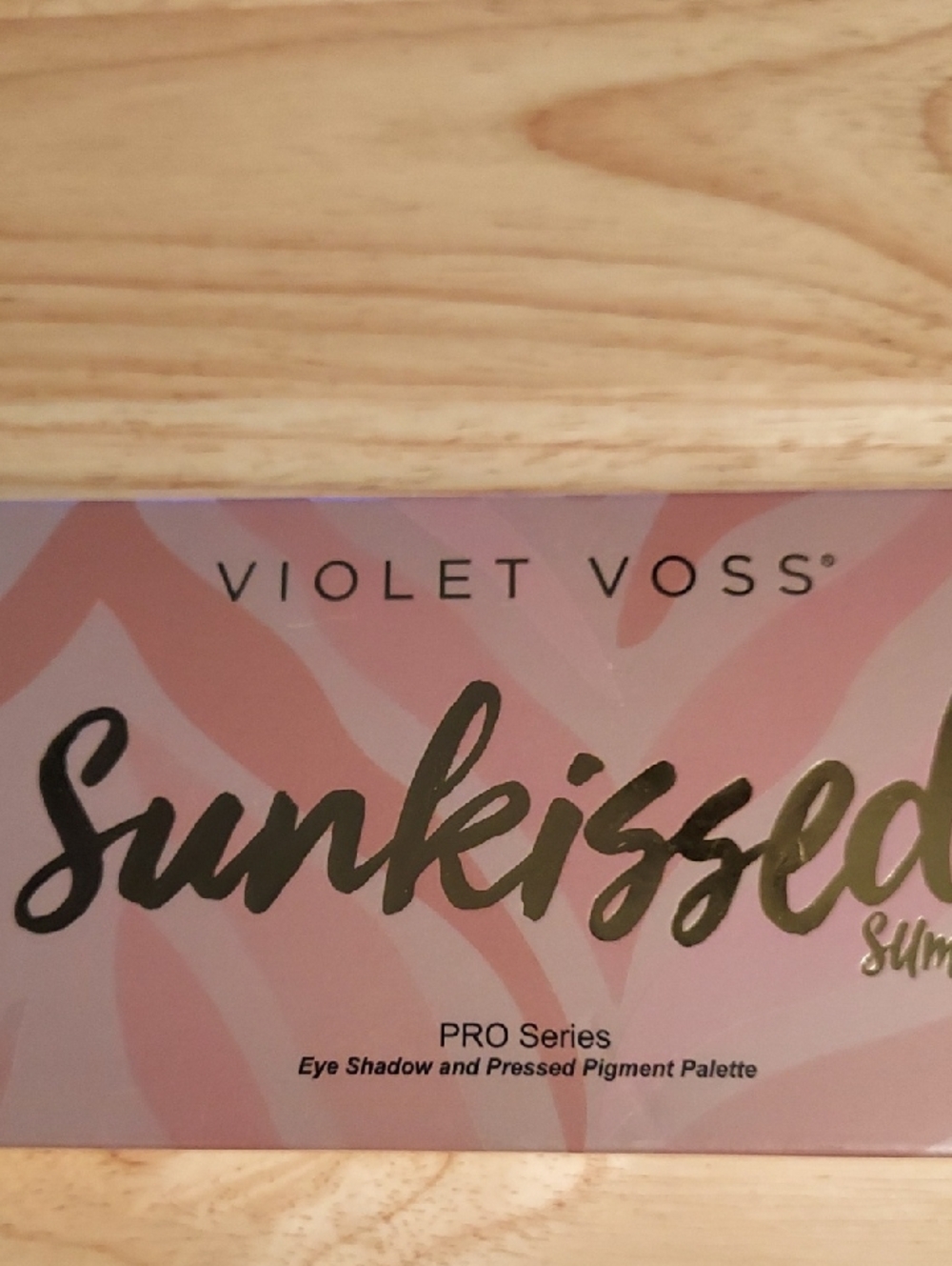 Violet Voss Eye shadow palette.